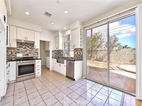 21 Centerstone Circle, Buena Park, CA