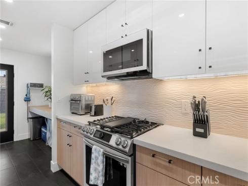 7600  Western   Avenue, Buena Park, CA