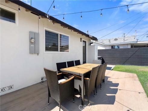 7600  Western   Avenue, Buena Park, CA