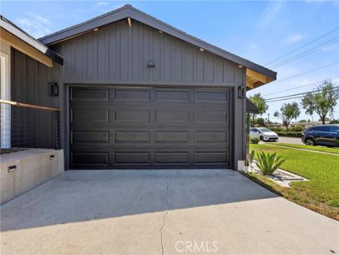 7600  Western   Avenue, Buena Park, CA