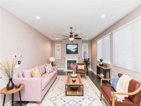 17 Citrus Glen , Buena Park, CA