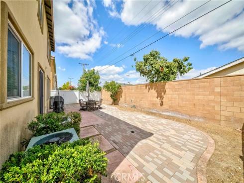 17 Citrus Glen , Buena Park, CA