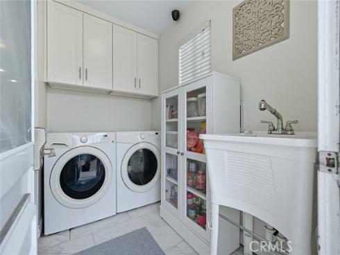 7575  El Escorial  , Buena Park, CA