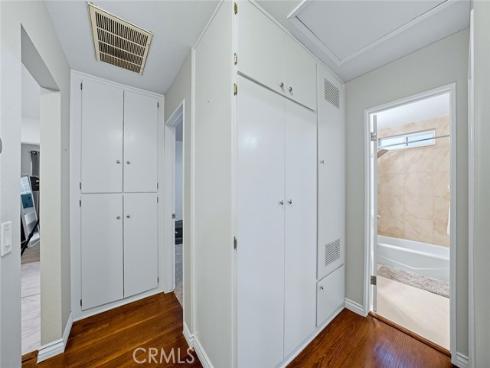 7575  El Escorial  , Buena Park, CA