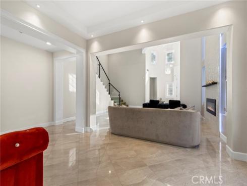 86  Lakeside   Drive, Buena Park, CA