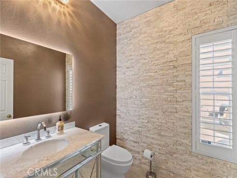 86  Lakeside   Drive, Buena Park, CA