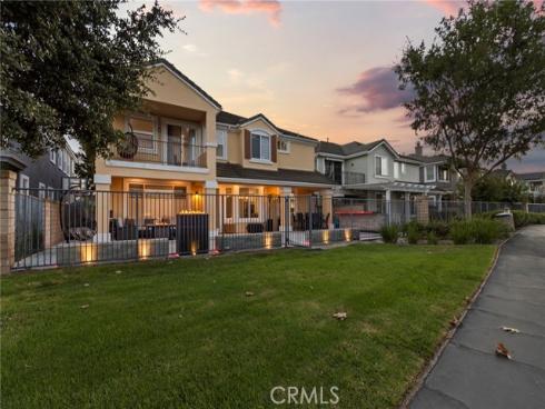 86  Lakeside   Drive, Buena Park, CA