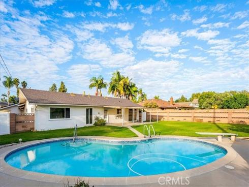 4943 Saint Andrews , Buena Park, CA