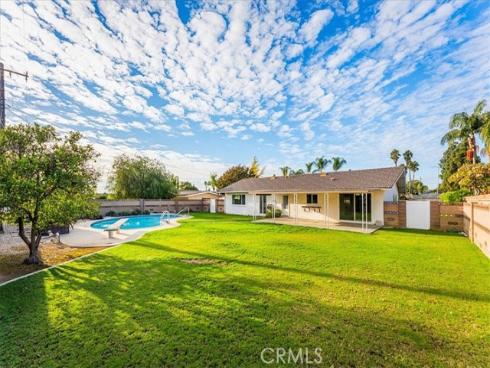 4943 Saint Andrews , Buena Park, CA