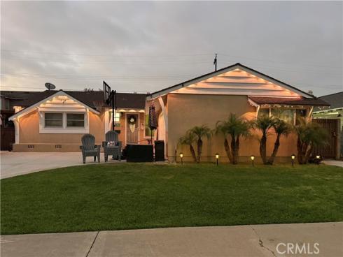 6681  Via Arroyo  , Buena Park, CA