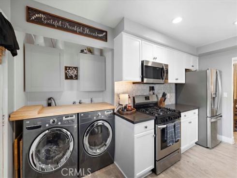 6932 San Joaquin , Buena Park, CA