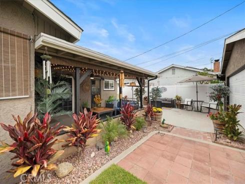 6932 San Joaquin , Buena Park, CA