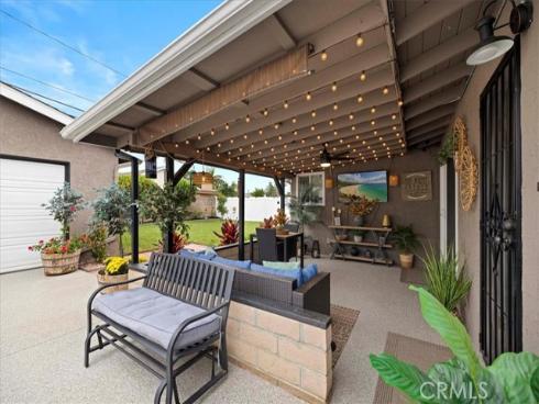 6932 San Joaquin , Buena Park, CA