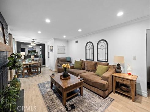 6932 San Joaquin , Buena Park, CA