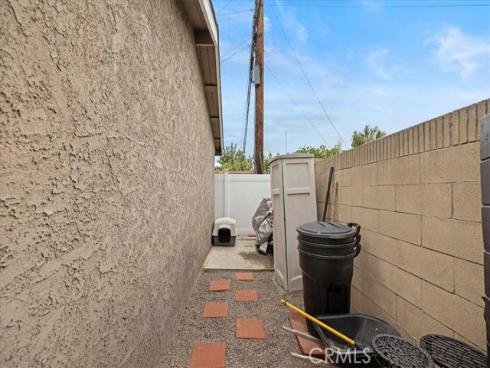 6932 San Joaquin , Buena Park, CA