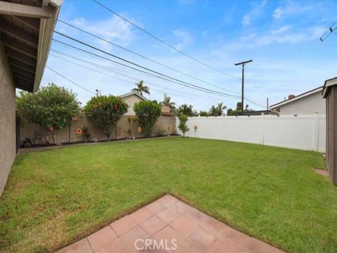 6932 San Joaquin , Buena Park, CA