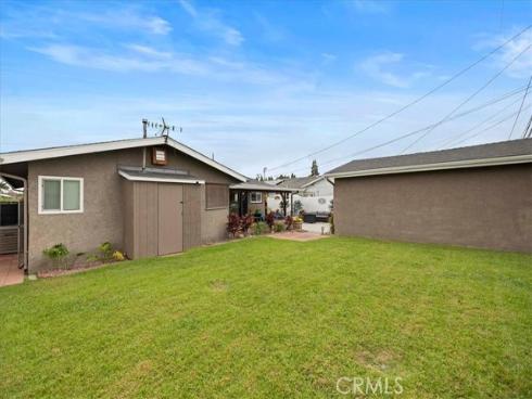 6932 San Joaquin , Buena Park, CA
