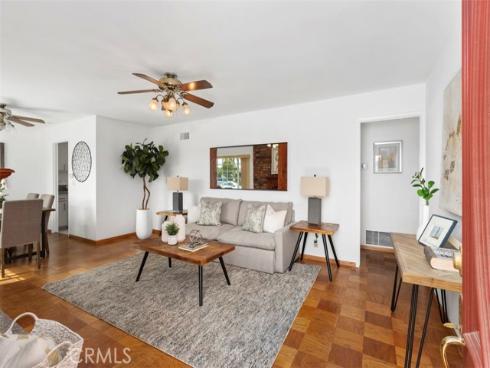 6961 San Julian , Buena Park, CA