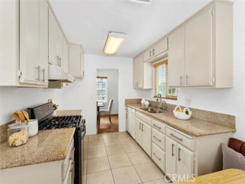 6961 San Julian , Buena Park, CA