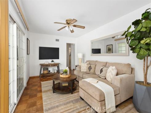 6961 San Julian , Buena Park, CA