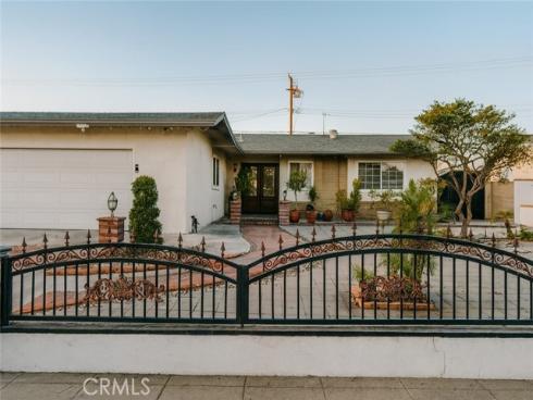 7173 Monroe , Buena Park, CA