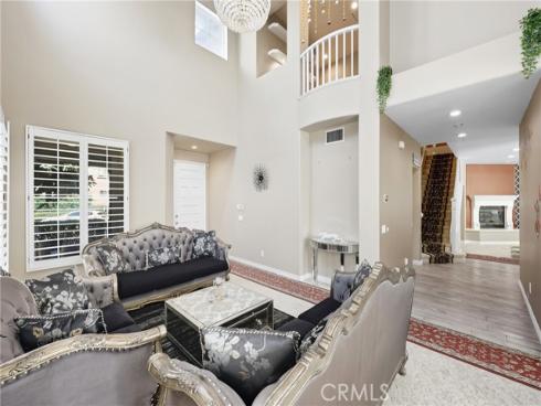 6528  University   Way, Buena Park, CA