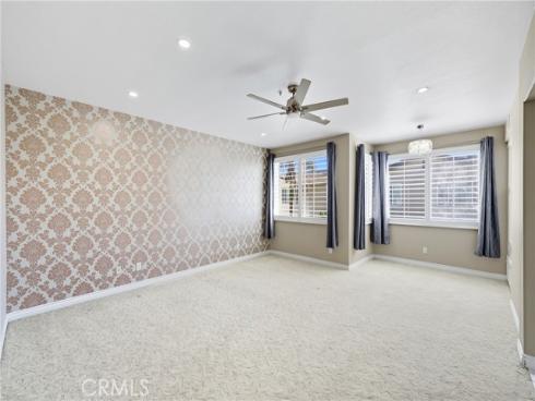 6528  University   Way, Buena Park, CA