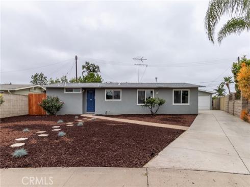5921  Los Ramos   Circle, Buena Park, CA
