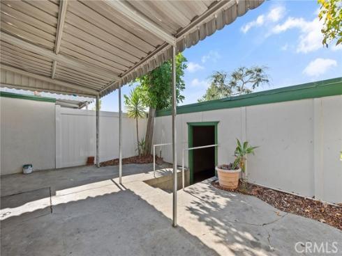 8244  Henderson   Green, Buena Park, CA