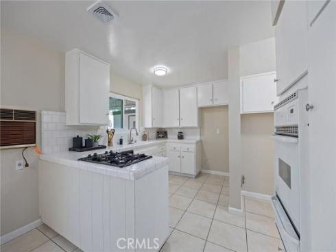 8244  Henderson   Green, Buena Park, CA