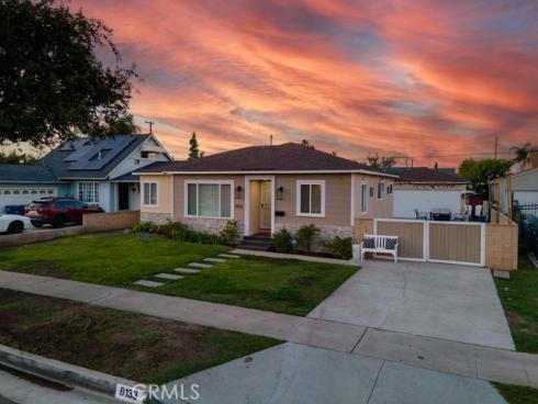 8133  Canterbury  , Buena Park, CA