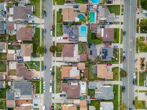 8133  Canterbury  , Buena Park, CA