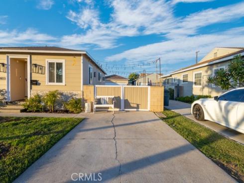 8133  Canterbury  , Buena Park, CA