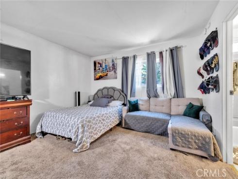 6601  Naomi  , Buena Park, CA