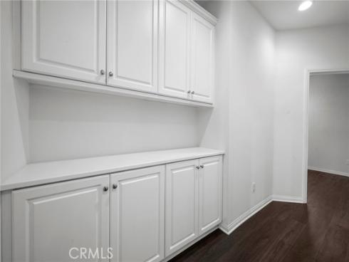 8887  Orangethorpe  , Buena Park, CA