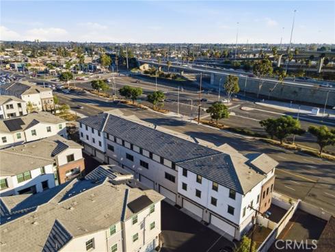 8887  Orangethorpe  , Buena Park, CA