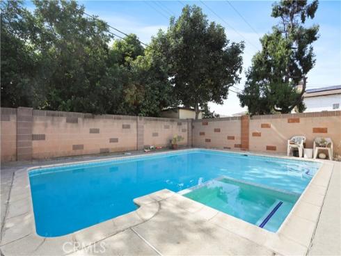 8612  Tamarack  , Buena Park, CA