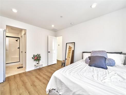 7410  Royal  , Buena Park, CA