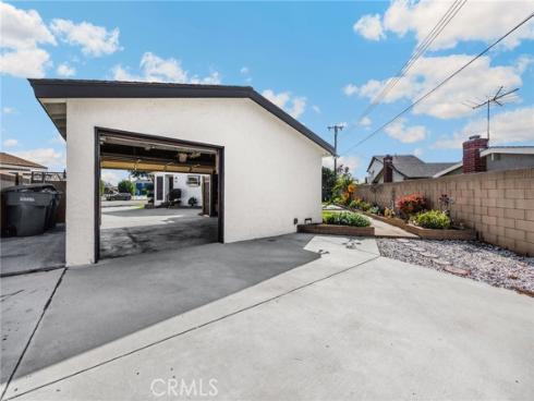 6437  Pheasant   Circle, Buena Park, CA