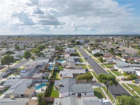 5884  Los Encinos  , Buena Park, CA