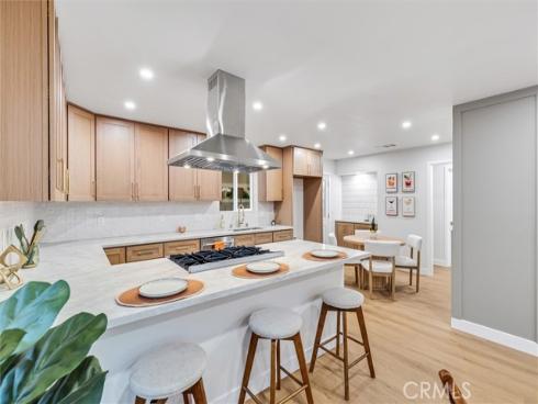 7560 El Escorial , Buena Park, CA