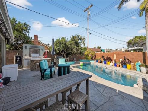 5865  Brazil   Drive, Buena Park, CA