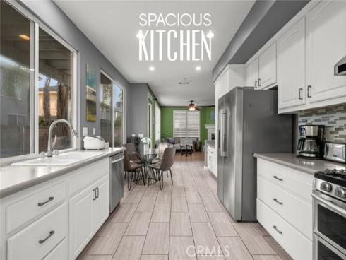 18  Tidewater  , Buena Park, CA