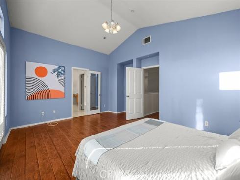 18  Tidewater  , Buena Park, CA