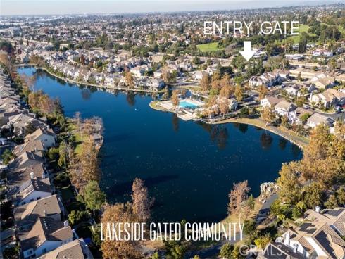 18  Tidewater  , Buena Park, CA