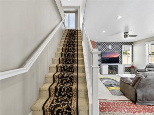 6528  University  , Buena Park, CA