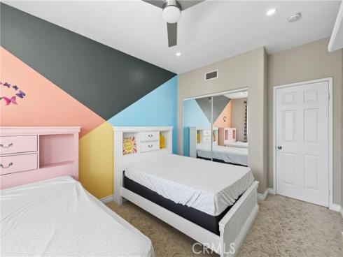 6528  University  , Buena Park, CA