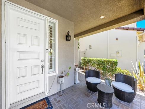 6528  University  , Buena Park, CA