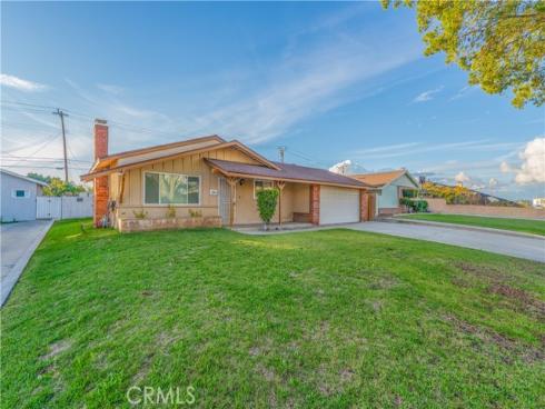 5041  Mccomber  , Buena Park, CA