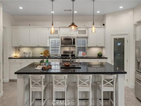 8399  San Capistrano  , Buena Park, CA